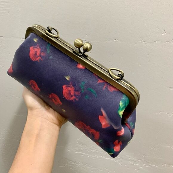 Handmade Genuine Leather Rose Printed Clutch/Shoulder Bag/Crossbody/Evening Bag - Picture 9 of 16